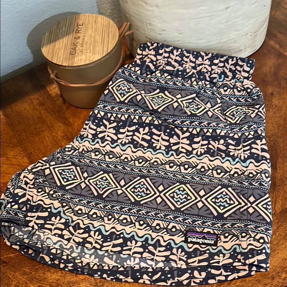 Patagonia Patterned shorts!